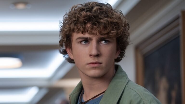 Walker Scobell Percy Jackson
